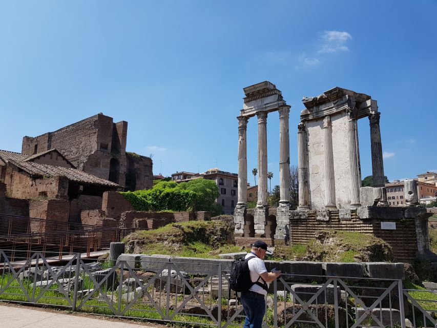 Rome: Small-Group Colosseum, Roman Forum & Palatine Hill - Palatine Hill Footsteps: Where Legends Feel Close