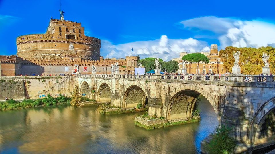 Rome: Small Group Guided Tour of Castel Sant'Angelo - Entering Hadrian’s Tomb and Learning Why the Place Feels Fortified