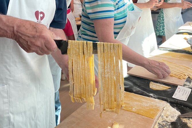 Rome Small Group Pasta Making Class with Wine and Italian Chef - Sauce Time and Meal: Eat Fresh Pasta Without Any Cleanup