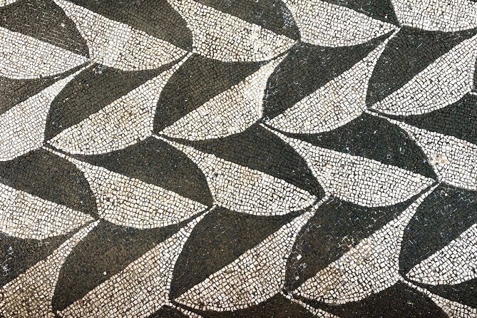 Rome: Small-Group Tour of Caracalla Baths and Circus Maximus - Circus Maximus: Ludi, crowds, and why your guide matters here