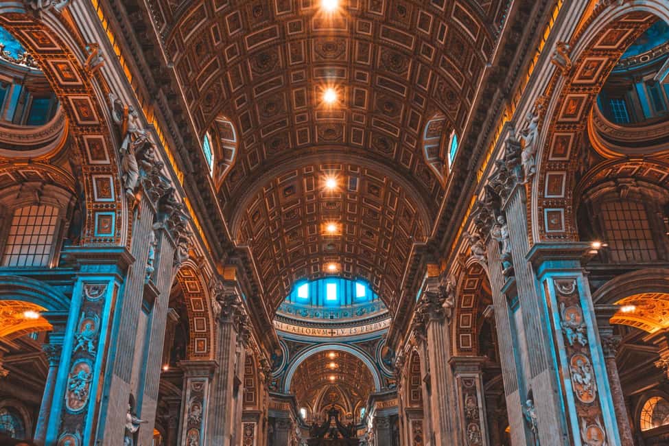 Rome: St. Peter's Basilica and Vatican Grottoes Guided Tour - Inside St. Peter’s Basilica: Art, Symbols, and the Pietà Moment