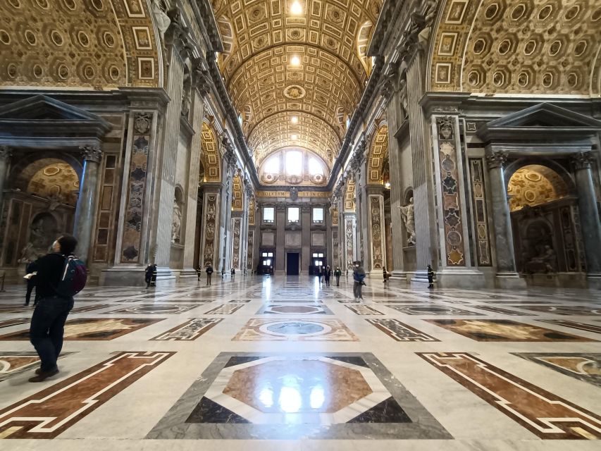 Rome: St. Peter's Basilica Guided Tour with Papal Tombs - The crypts and papal tombs: where the tour becomes more than sightseeing