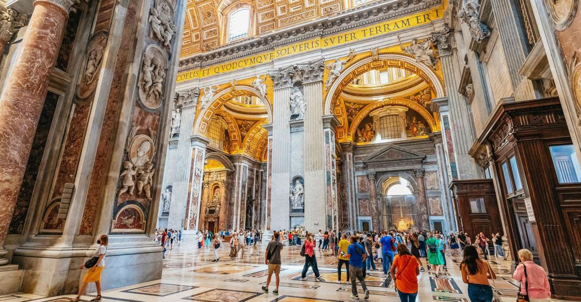 Rome: St. Peter's Basilica, Square and Grottoes Guided Tour - St. Peter’s Square: Bernini’s plan, explained before you walk into it