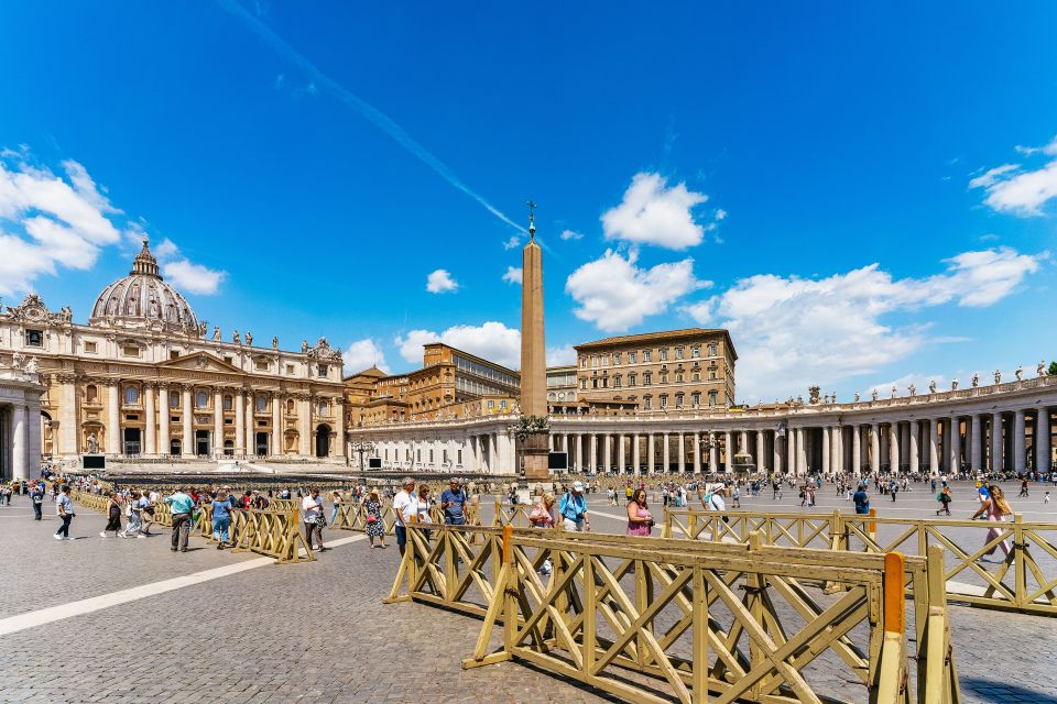 Rome: St. Peter's Basilica, Square and Grottoes Guided Tour - The dome question: how the tour handles optional access