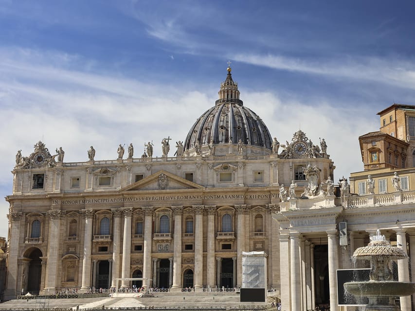 Rome: St. Peter’s Basilica, Tombs Tour & Optional Dome Climb - Meeting at Galleria San Pietro and handling security