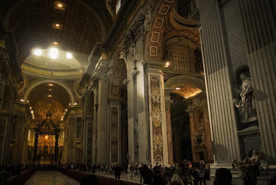 Rome: St. Peter's Basilica Tour - Vatican Grottoes: Papal Tombs, Including Saint Peter