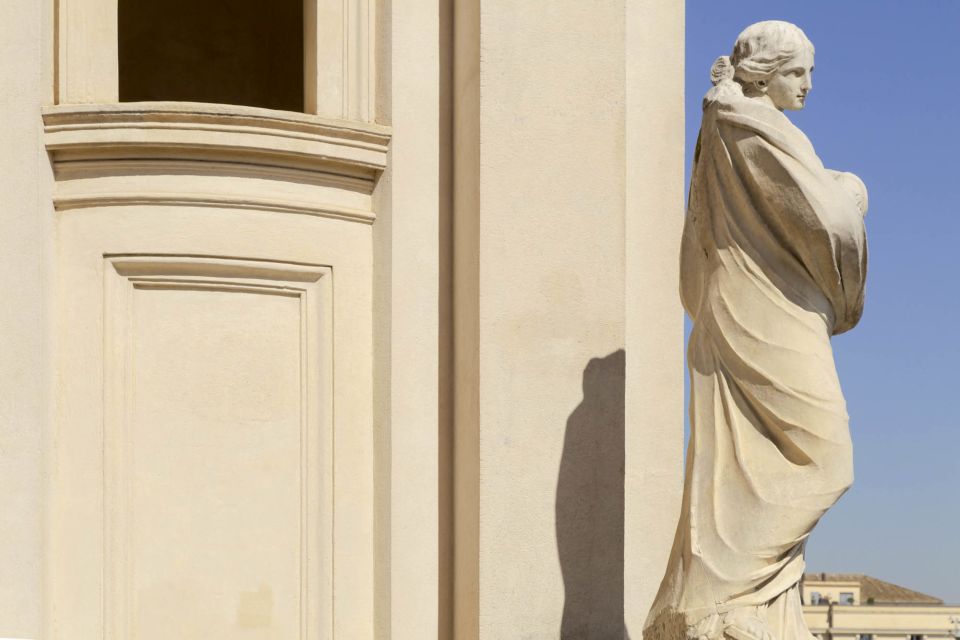 Rome: Terrazza Borromini Open-Air Opera with Aperitif - Terrazza Borromini: Opera Steps from Bernini’s Four Rivers