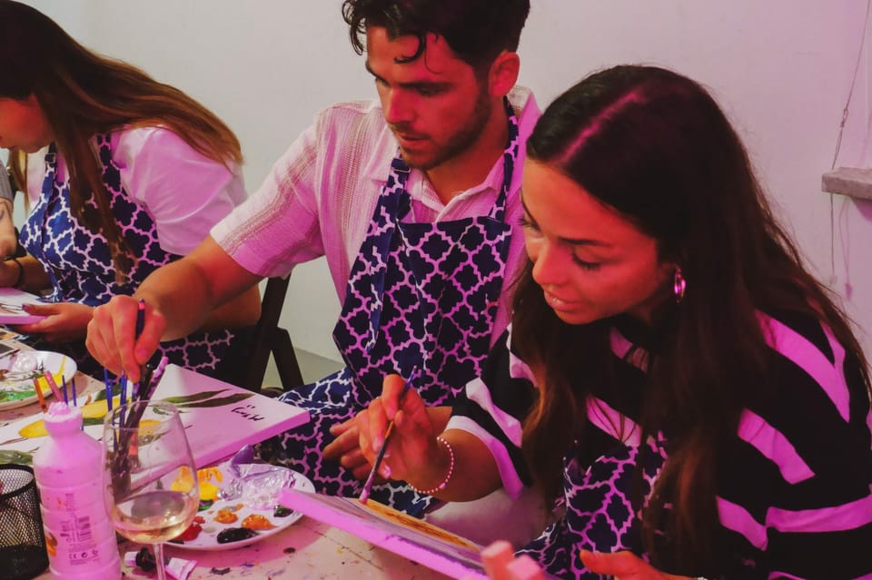 Rome: Tipsy Painting Class with Fine Wine and Arts - Inside the 17th-Century Palazzo Studio