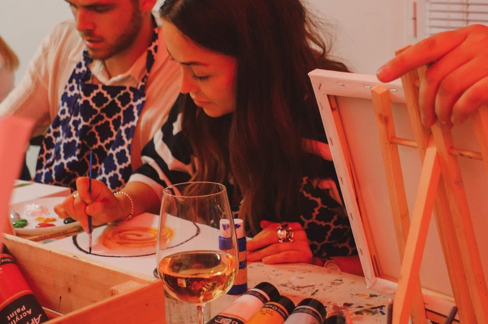 Rome: Tipsy Painting Class with Fine Wine and Arts - Roman Pizza and the Snacks Intermission