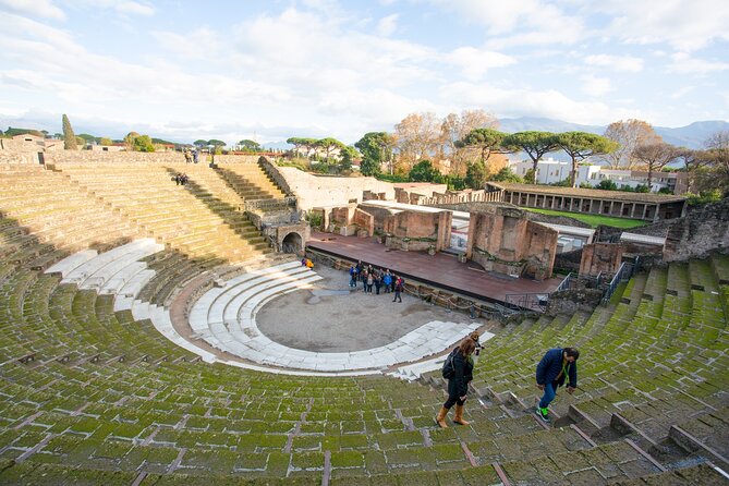 Rome to Pompeii, Sorrento & Capri: 2-Day South Italy Tour - Transfers and Guide Swaps: When It Feels Smooth vs. When It Gets Messy