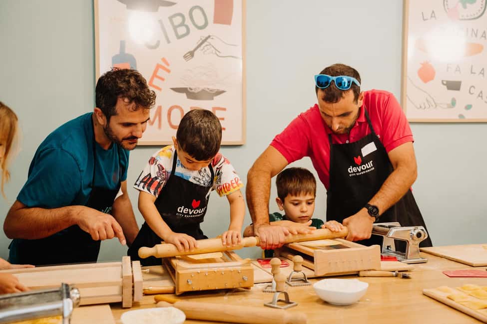 Rome: Traditional Pasta Making Class with Wine & Gelato - Ravioli in Rome: shaping it right (without the stress)