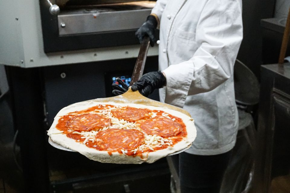 Rome: Traditional Pizza Cooking Class near Piazza Navona - Quick Hits: What Makes This Pizza Class Worth Your Night