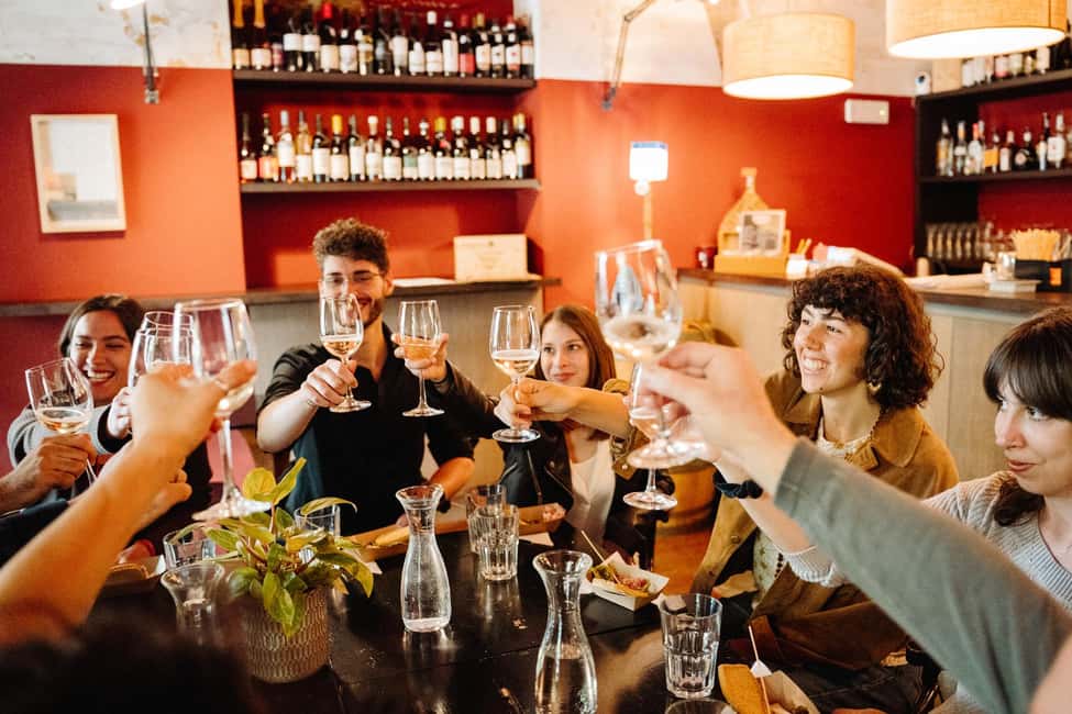 Rome: Trastevere Food, Wine & Spritz Evening Tour - Pasta at Checco Er Carettiere: Classic Roman Comfort Plus Two Wine Tastings