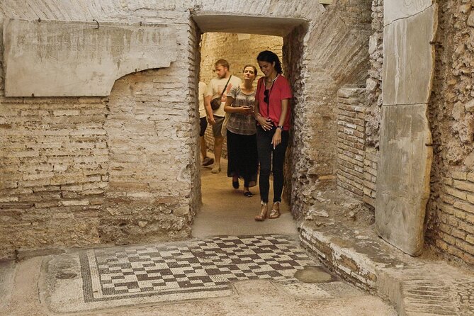 Rome: Trastevere Hidden Gems and Jewish Ghetto Small Group Tour - Group size, pacing, and how the guide makes the difference