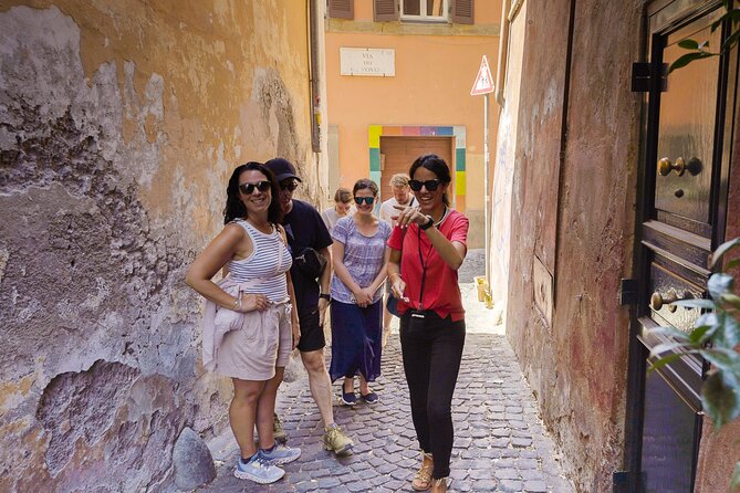 Rome: Trastevere Hidden Gems and Jewish Ghetto Small Group Tour - Santa Cecilia in Trastevere: the saint and her underground layers