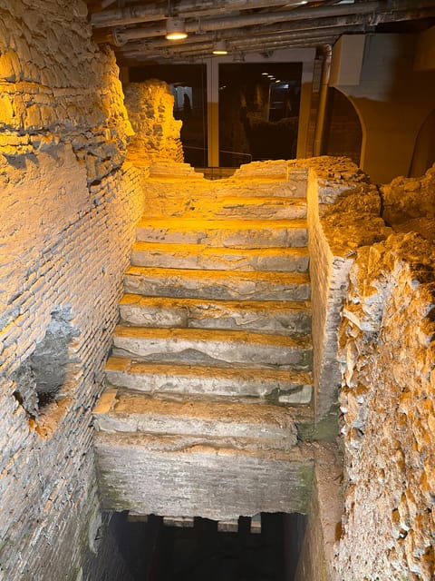 Rome: Trevi Fountain District Underground Tour and Ice Cream - Gelato at the end: included, and usually worth timing