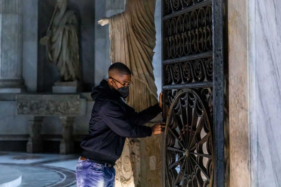 Rome: Turning the Lights on at the Vatican Museums - FAQ