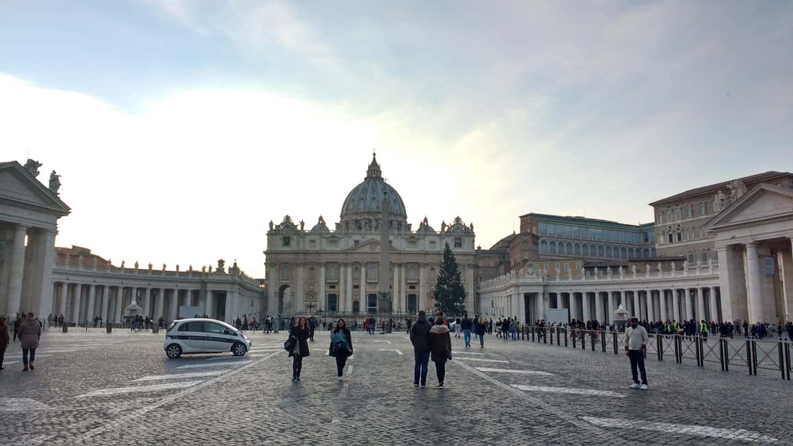 Rome: Vatican Museums and Sistine Chapel Skip-the-Line Entry - Gallery of Maps and Tapestries: Art You Read Like a Story