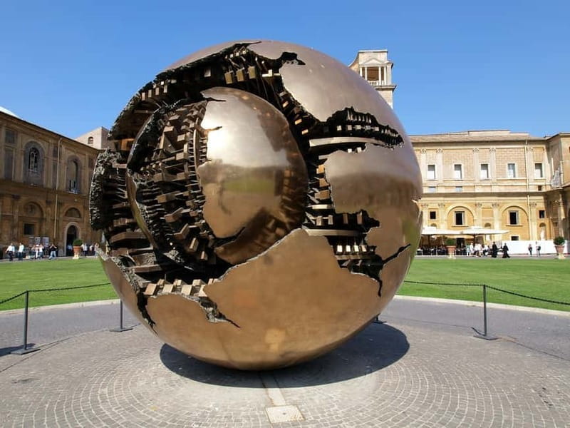 Rome: Vatican, Sistine Chapel & St.Peter's Basilica Tour - Group size and guide energy: how you’ll feel during the walk