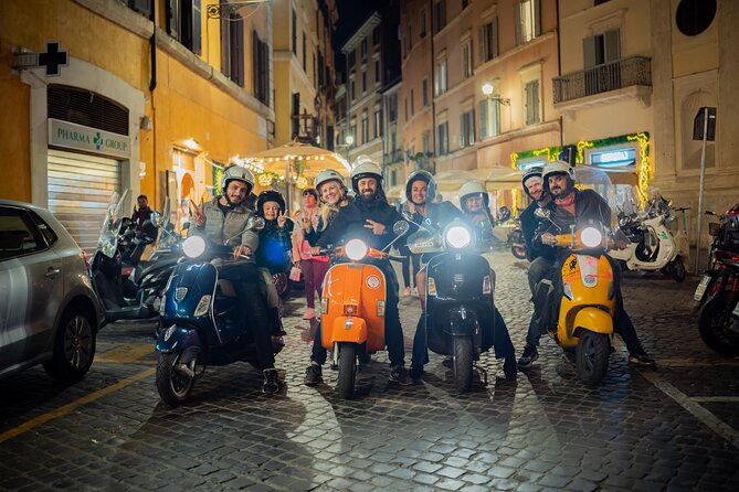 Rome Vespa tour with Pro Photographer - Stop 4: Terrazza del Gianicolo with big Rome skyline views