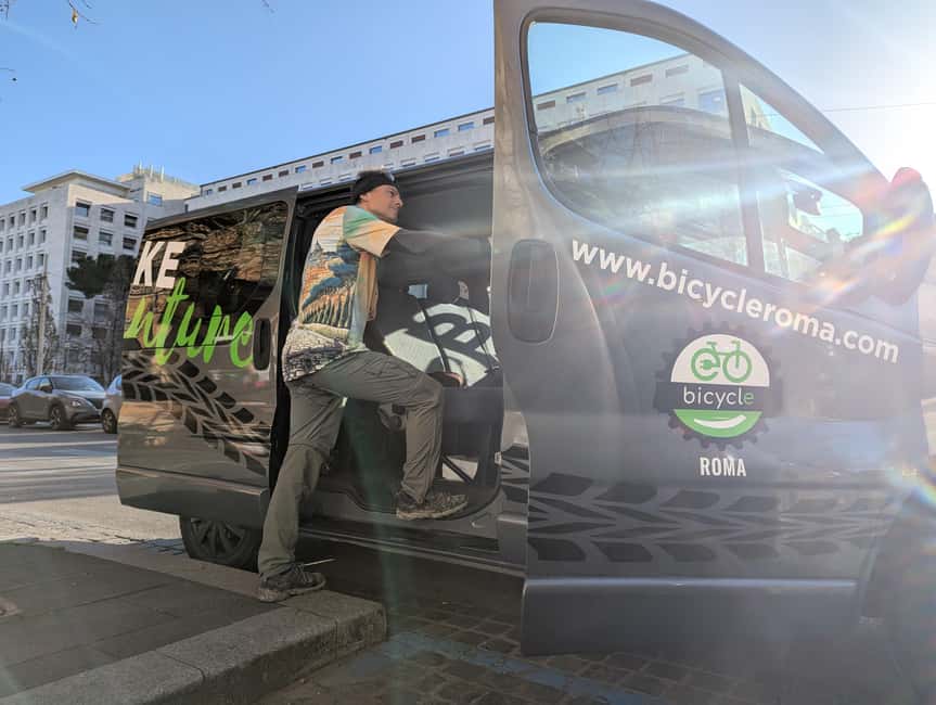 Rome:Appian Way E-bike Tour, Catacombs, Aqueducts & Transfer - Getting There Without the Stress: Private Transfer Setup