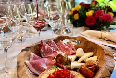San Gimignano: Lunch or Dinner at a Winery with Wine Tasting - Lunch or dinner at the winery: what the meal experience feels like