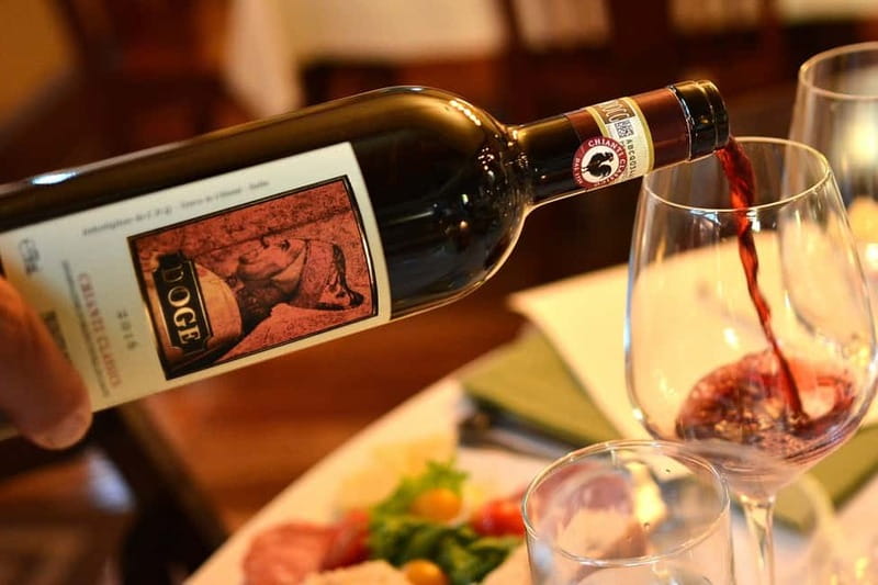 San Gimignano: Wine and Oil Tasting with Tuscan Appetizers - The Tuscan Appetizers: Pecorino, Cold Cuts, and Tomato Bruschetta