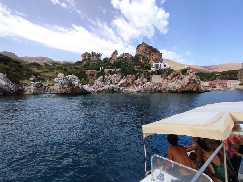 San Vito Lo Capo: Boat Trip with 3 Swimming Stops and Snacks - Food, Wine, and Snacks: What You Really Get