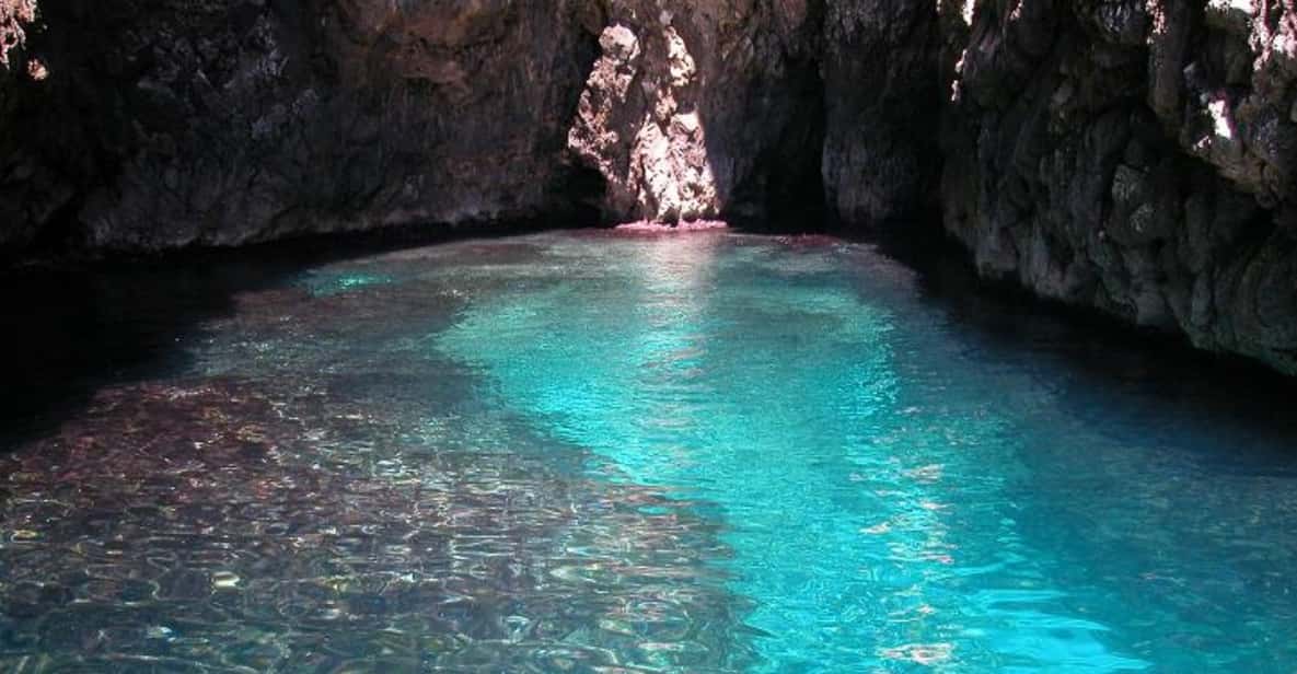 Santa Maria di Leuca: Caves Boat Tour - Punta Meliso and the Leuca lighthouse: the coast’s greatest opening scene