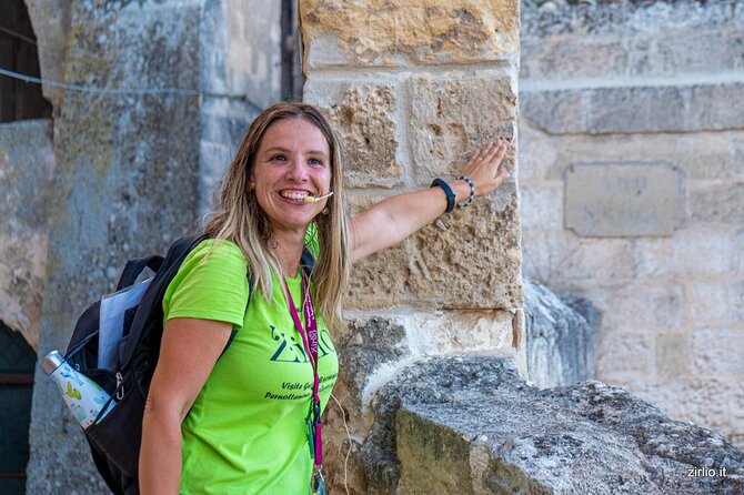 Sassi of Matera: complete tour for up to 15 people - A guided loop that makes the Sassi readable fast