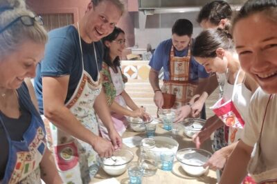 Semi-Private Pizza Making Experience in Naples with Drink - Inside an Old Pizzeria: The Part That Makes It Worth the Money