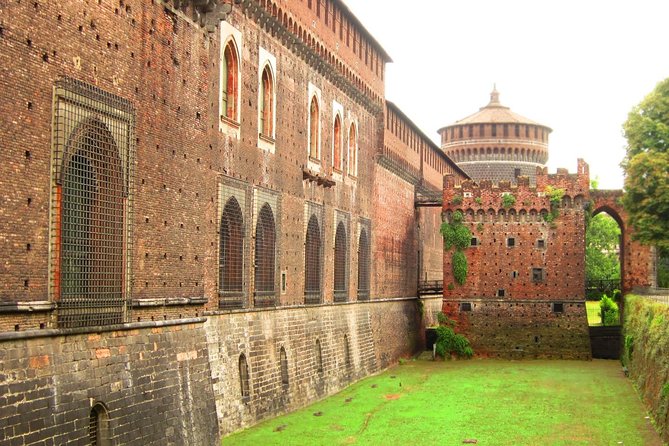 Sforza Castle and Michelangelo's Pietà Rondanini guided experience - How Guides Shape the Experience (and How to Get the Most Out of It)