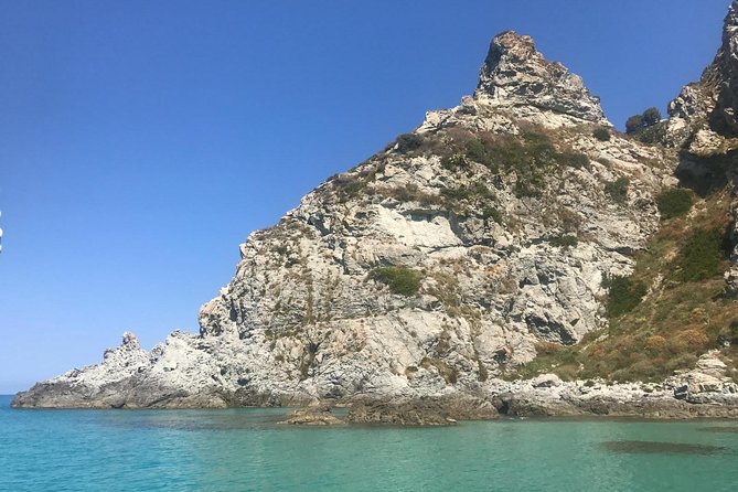 Shared snorkeling tour from Tropea to Capo Vaticano - Tropea to Capo Vaticano: why this coastline works so well