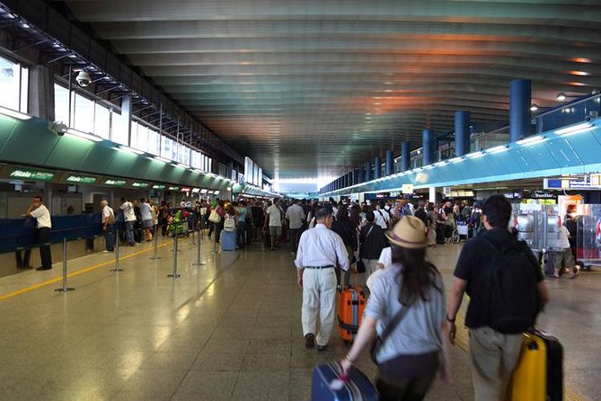 Shared Transfer from Civitavecchia Pier to Rome Hotel or Airport - Drop-Off in Rome: Hotel Door vs Airport and the Reality of Narrow Streets