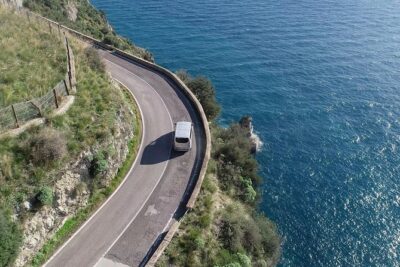 Shared Transfer from Sorrento to Naples Airport - Timing on the Amalfi Coast: why 1–1.5 hours can become 2