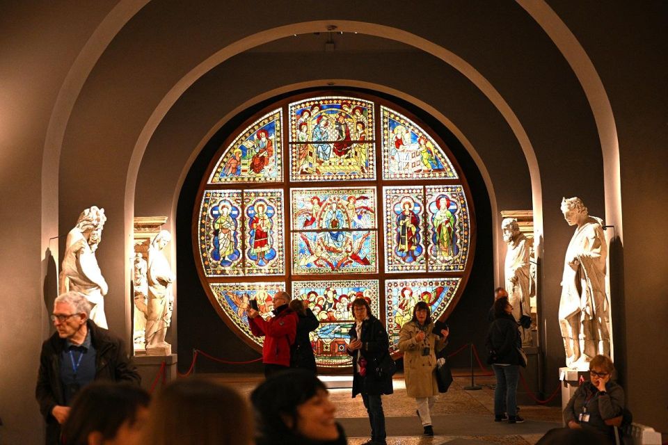 Siena Walking Tour with Cathedral and Crypt & Museum Option - Should You Book This Siena Duomo Walking Tour?