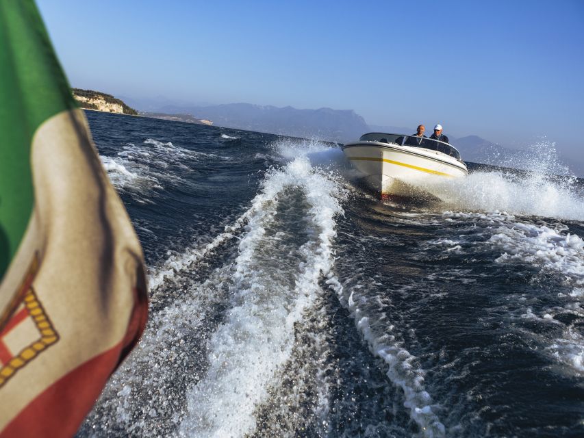 Sirmione: Scenic Afternoon Boat Cruise with Prosecco & Snack - Sirmione-to-Jamaica run: Catullus, Maria Callas, and real speed