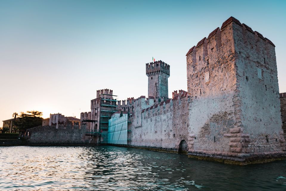 Sirmione: Sunset Boat Cruise with Local Wine - Prosecco on the Water: Why the Wine Fits the Sunset Timing