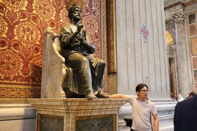 Sistine Chapel with St. Peter's Basilica & Dome Climb Guided Tour - Cupola di San Pietro Dome Climb: Elevator, 231 Steps, and the View Payoff