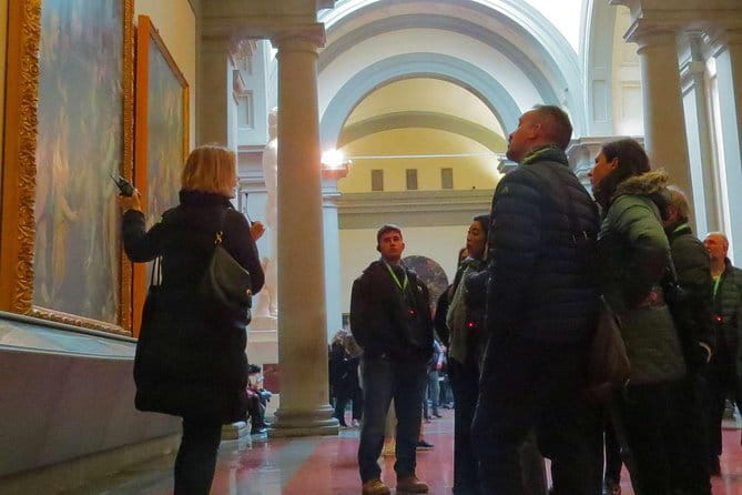 Skip-the-Line Accademia Guided Visit: David Secrets and Beyond - Skip-the-Line at the Accademia: What the Guarantee Really Buys You