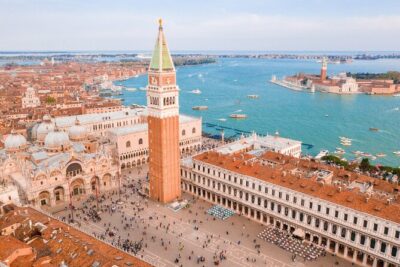 Skip-the-Line: Doge's Palace & St. Mark's Basilica Fully Guided Tour - Entering Doge’s Palace without the line headache