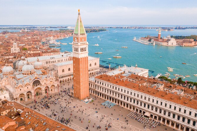 Skip-the-Line: Doge's Palace & St. Mark's Basilica Fully Guided Tour - Entering Doge’s Palace without the line headache