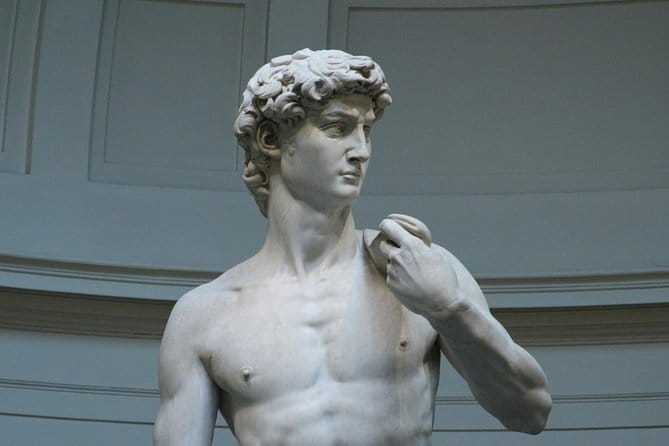 Skip-the-Line Florence Highlights and David Walking Tour - Walking pace, group size, and what to wear