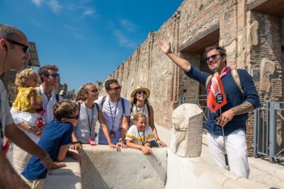 Skip-the-Line Pompeii Guided Tour from Sorrento - Inside Pompeii: a guide-led route that prevents you from getting lost