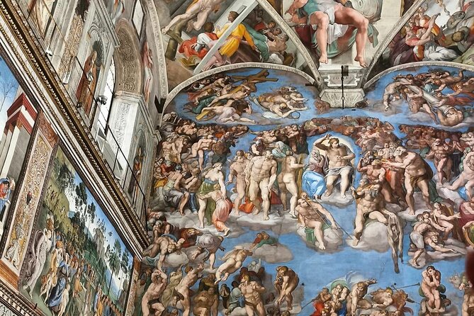 Skip the line Tickets to the Vatican Museums and Sistine Chapel - Guide or not? What entry support feels like in real life
