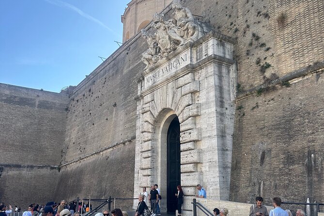 Skip the Line: Vatican and Sistine Chapel with Guided Tour - Should You Book This Vatican and Sistine Chapel Tour?