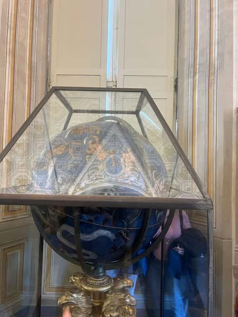 Skip-The-Line Vatican Museum, Galleries & Sistine Chapel - Sistine Chapel reality check: closed until next Pope selection