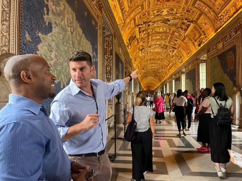 Skip-The-Line Vatican Museum, Sistine Chapel & Basilica Tour - Skip-the-line only works if the tour route is smart