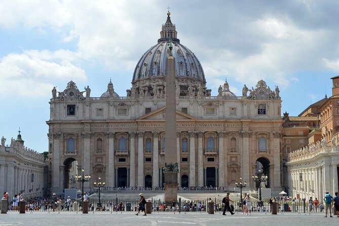 Skip the line Vatican & Sistine Chapel Tour - Sistine Chapel: Michelangelo’s Ceiling and the Last Judgment You’ll Actually Notice
