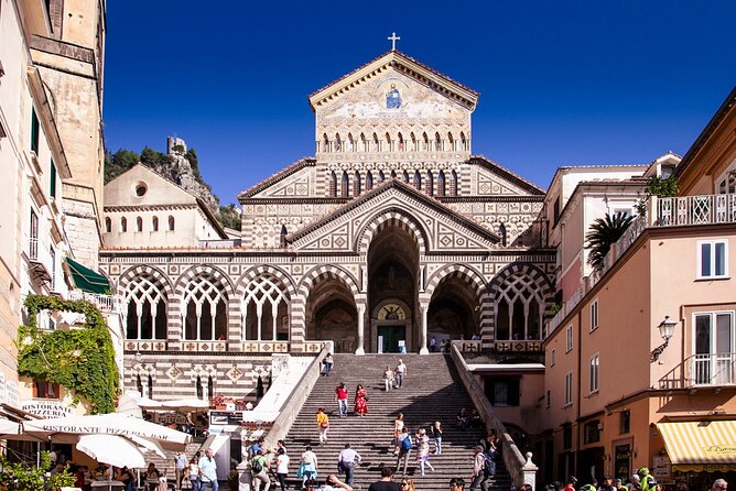 Small Group Amalfi Coast Day Trip from Positano or Praiano - Swim stops, snacks, and drinks: what you’ll actually enjoy on board